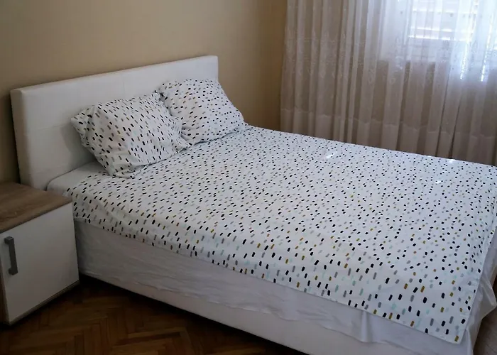 Apartment 51